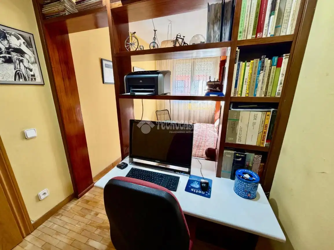 Flat for sale in León Capital   with Heating, Parquet flooring and Terrace