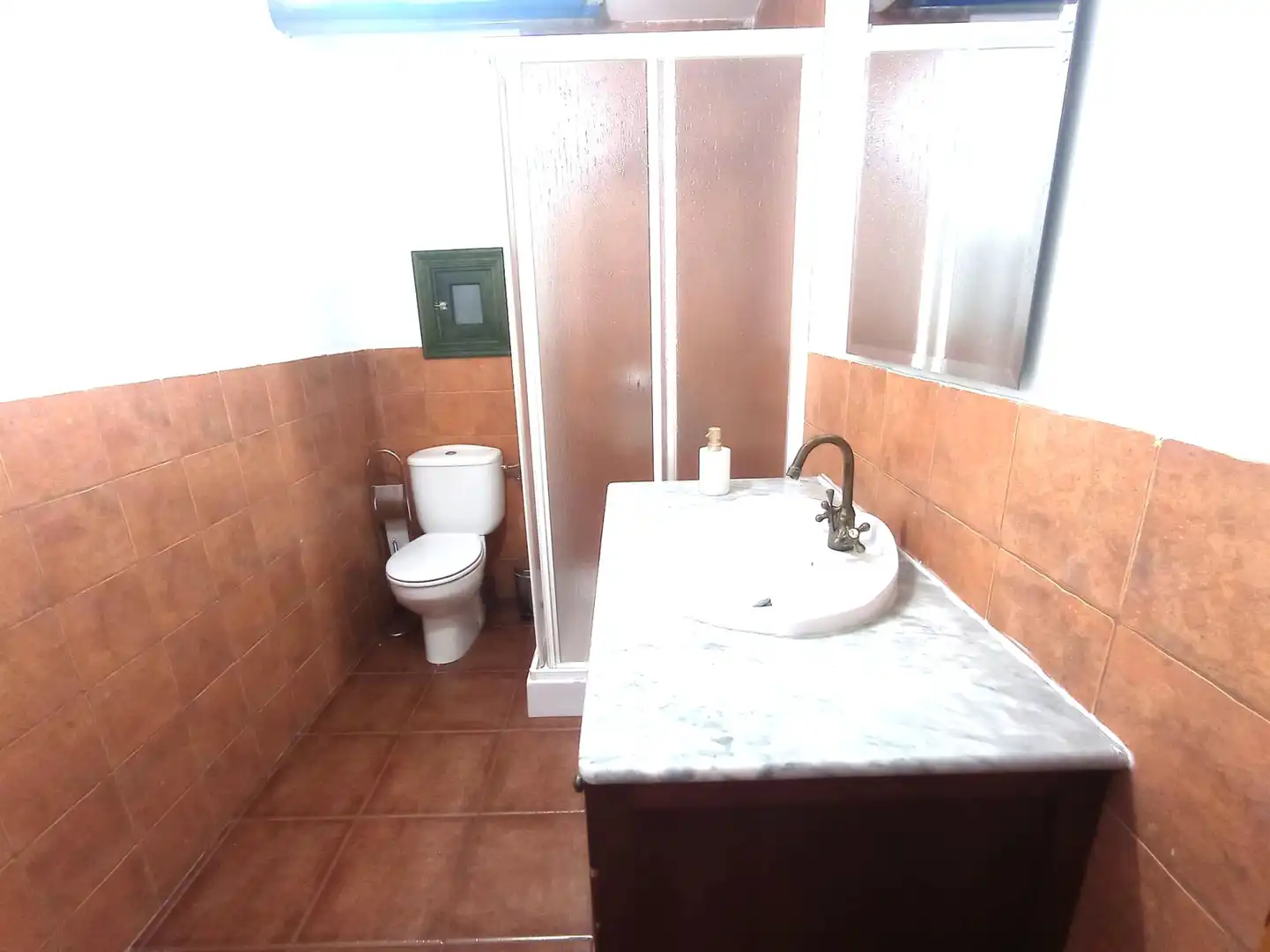 Bany de Casa adosada de lloguer en Anievas amb Calefacció, Jardí privat i Parquet