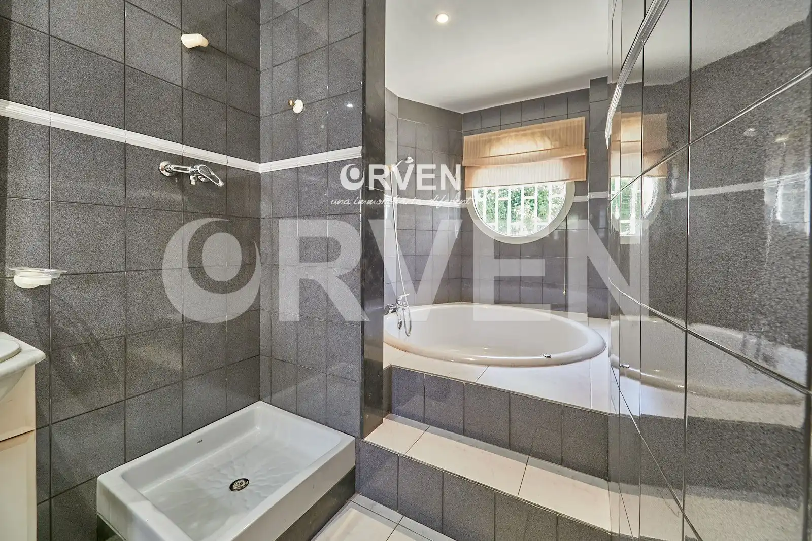 Baño de Casa o chalet en venta en Tarragona con Calefacción, Piscina y Alarma