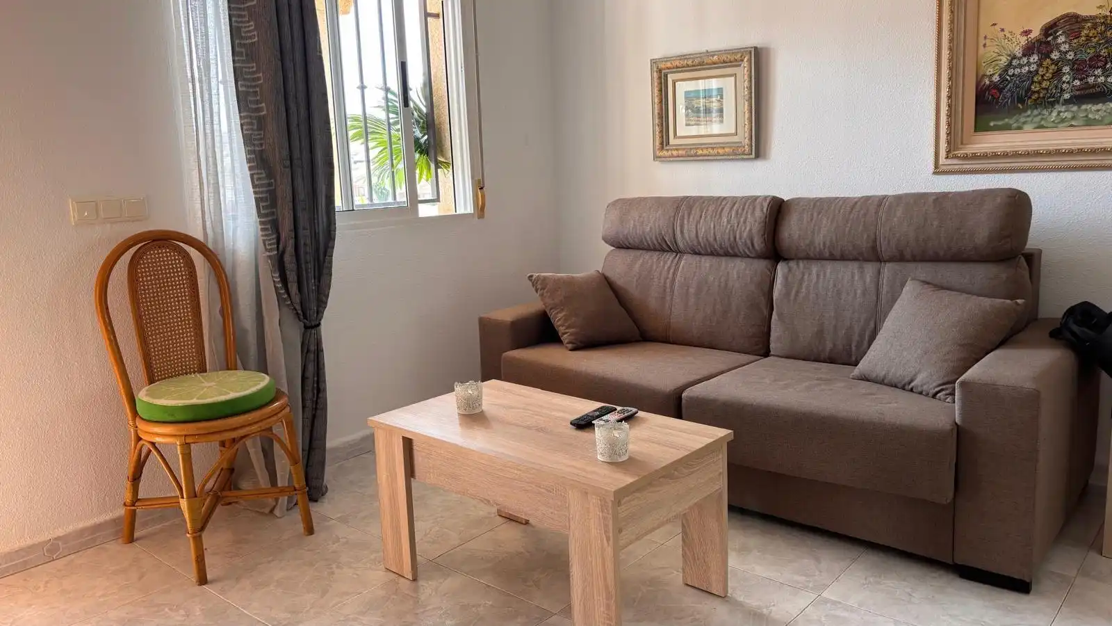 Sala d'estar de Casa o xalet en venda en Mazarrón amb Aire condicionat, Calefacció i Jardí privat