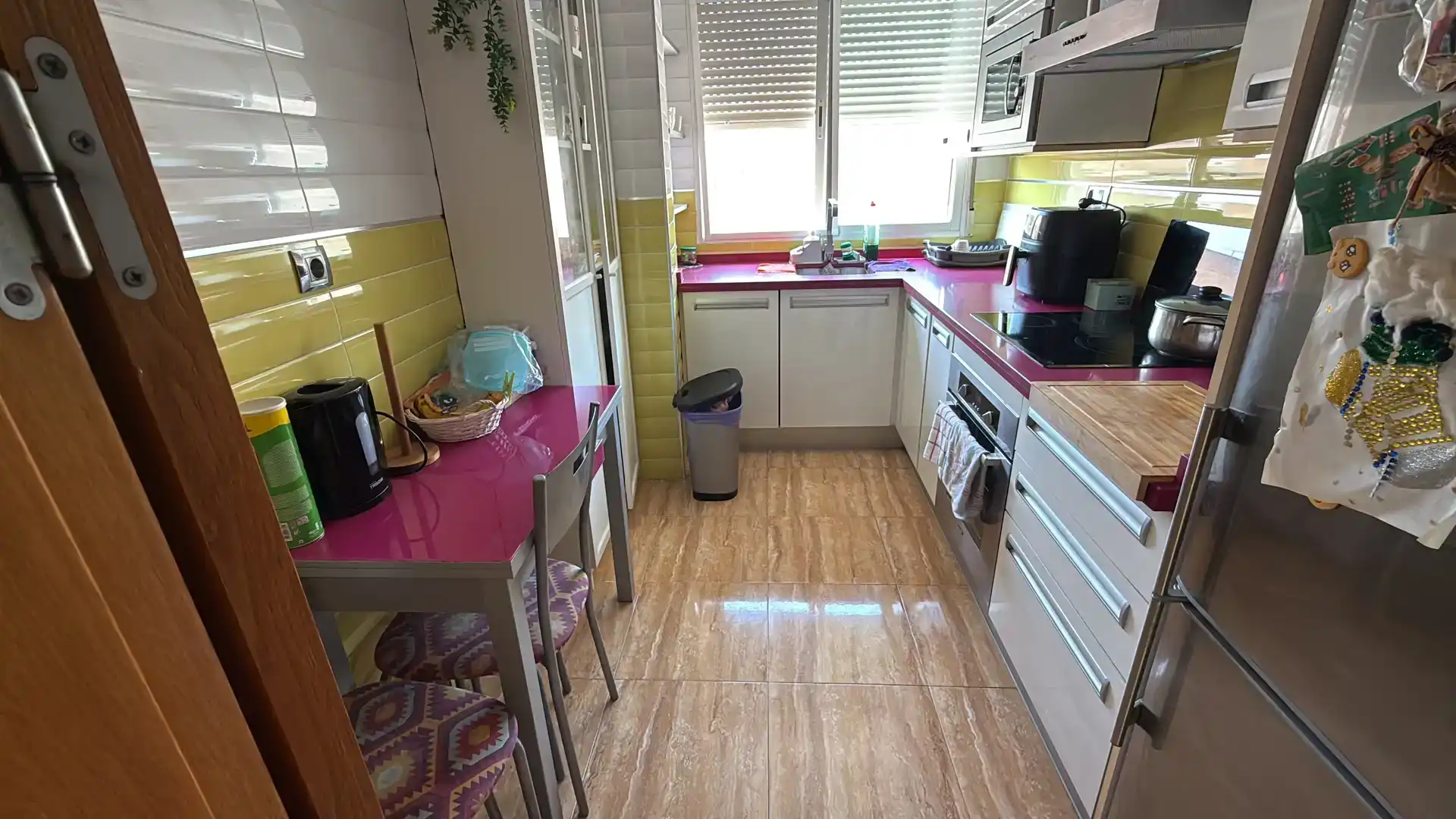 Kitchen of Flat for share in Águilas  with Parquet flooring, Furnished and Balcony