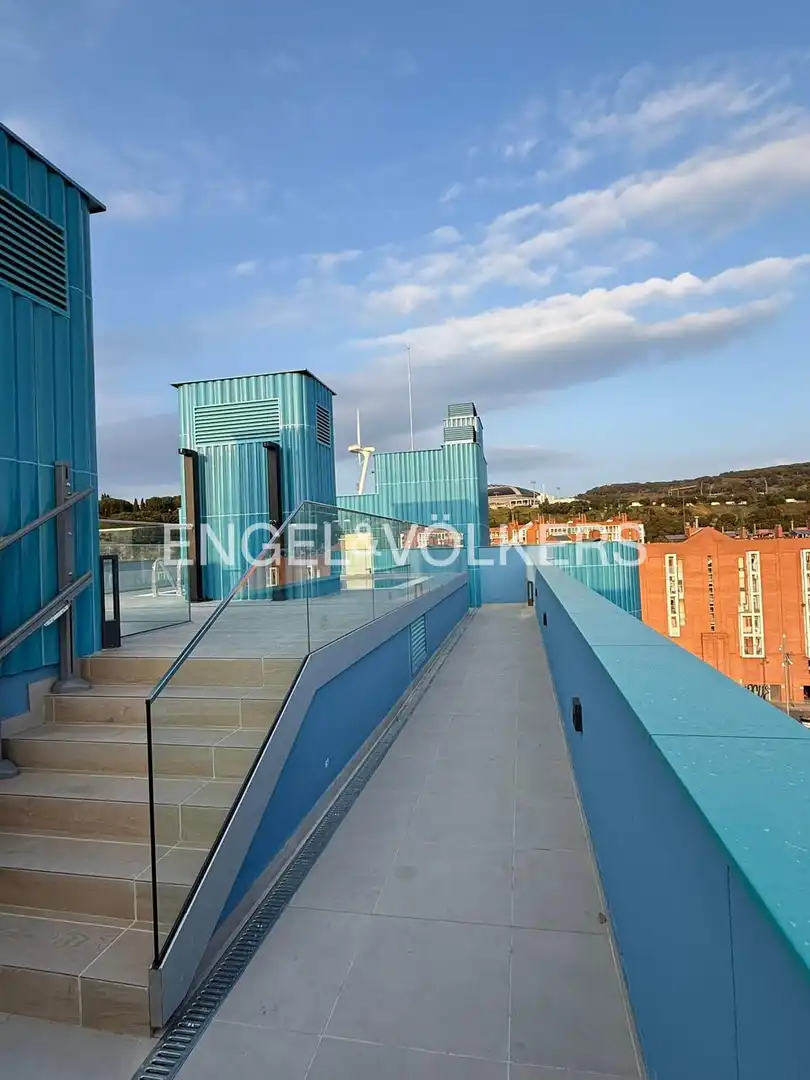 Vista exterior de Pis de lloguer en Barcelona amb Aire condicionat, Calefacció i Balcó