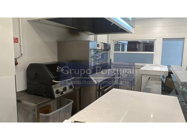 Local comercial en Alquiler en Monte Rozas
