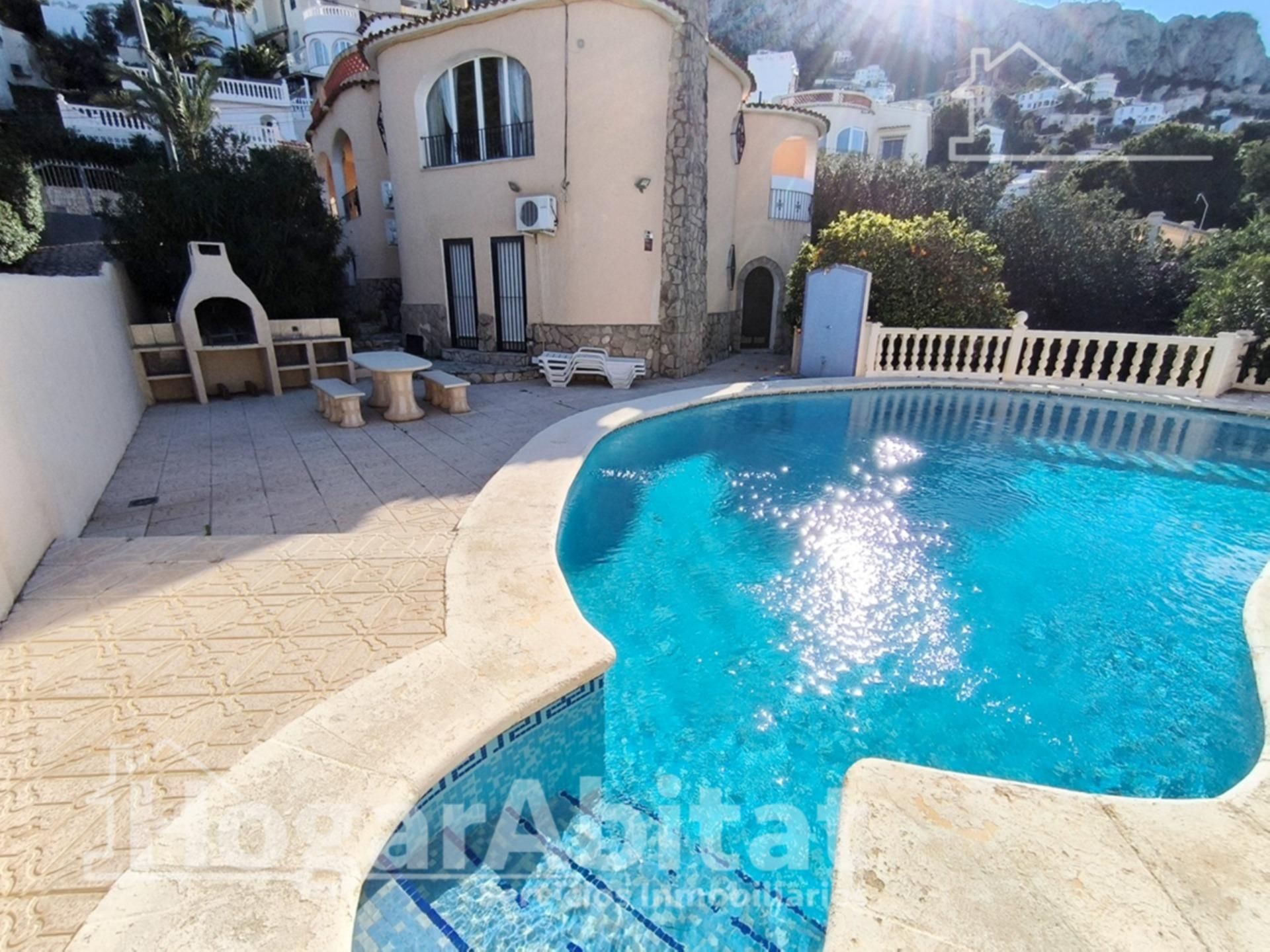Piscina de Casa o xalet en venda en Calpe / Calp amb Aire condicionat, Jardí privat i Terrassa
