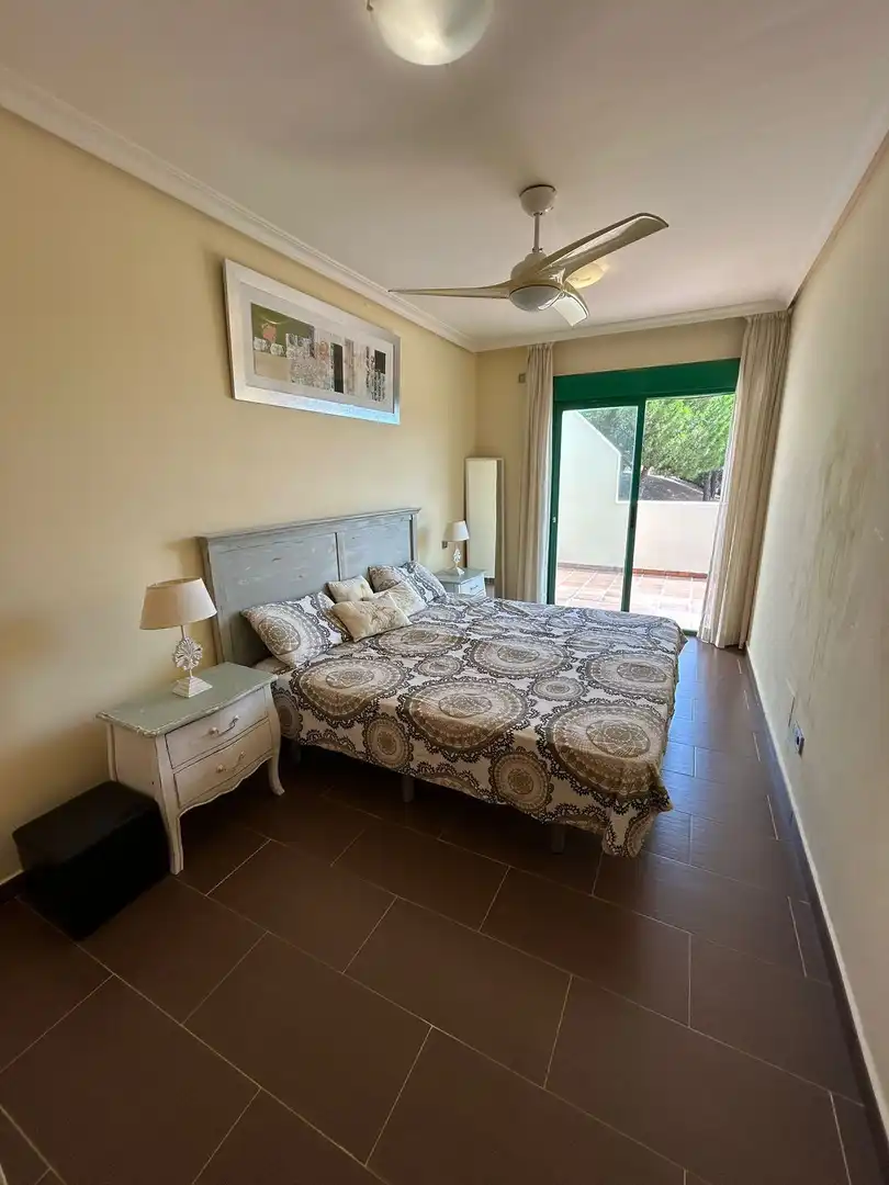 Habitación de Apartamento en venta en Benahavís con Aire acondicionado, Terraza y Trastero