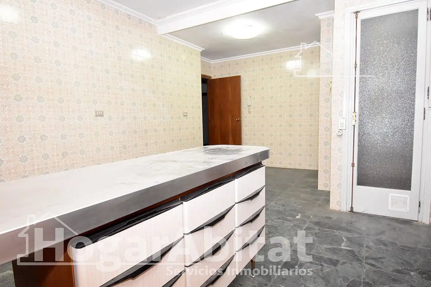 Cocina de Piso en venta en Castellón de la Plana / Castelló de la Plana con Calefacción y Balcón