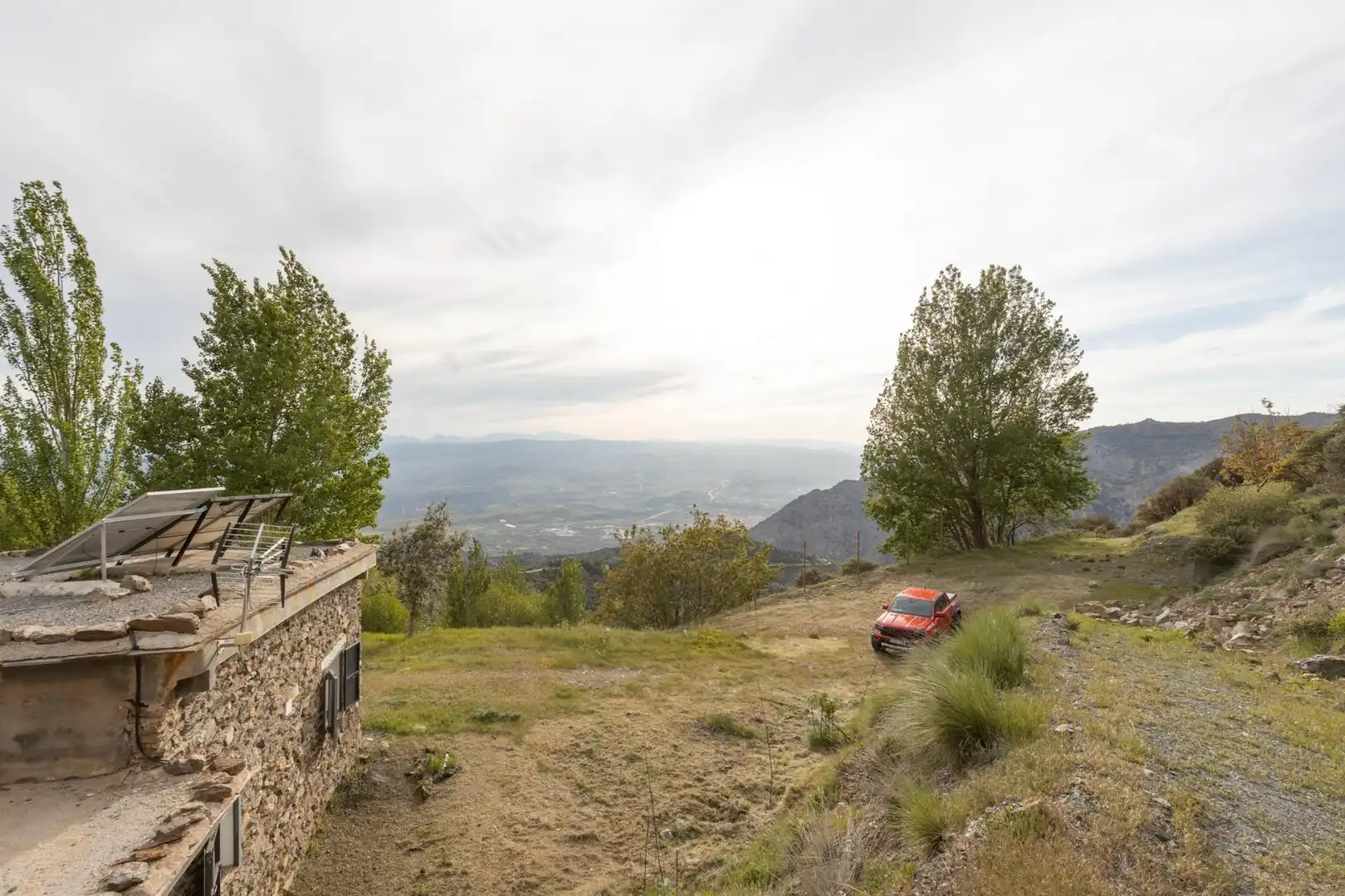 Parkplatz von Country house zum Verkauf in Nigüelas mit Möbliert
