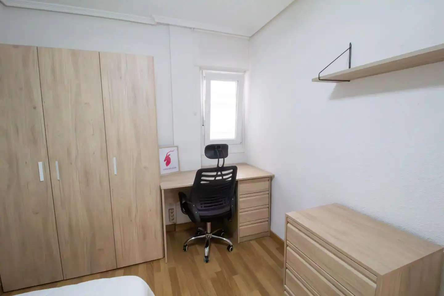 Bedroom of Flat for rent in Valencia  with Air Conditioner and Furnished