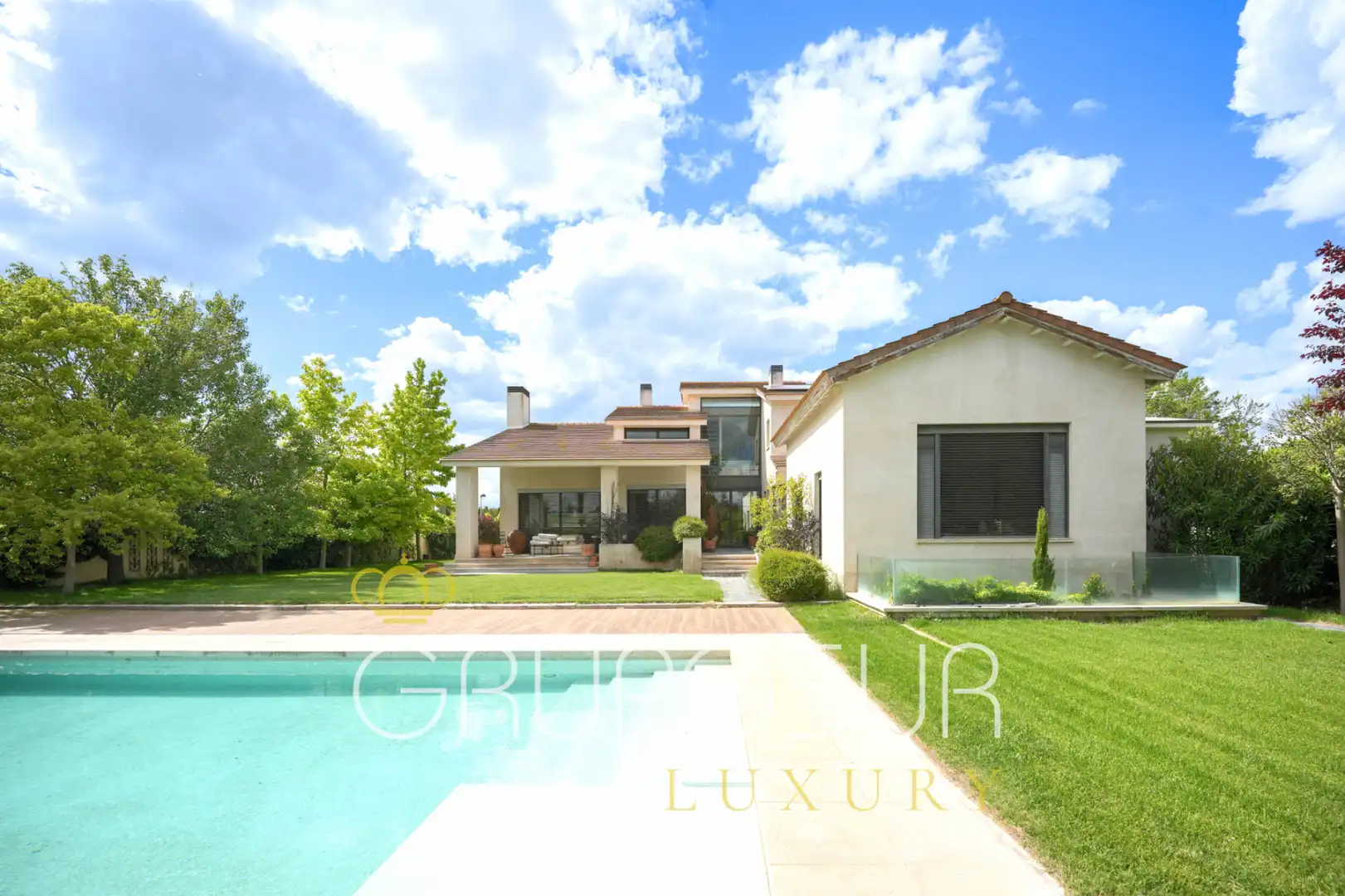 Garden of Houses for sale in Simancas  with Air Conditioner, Heating and Private garden