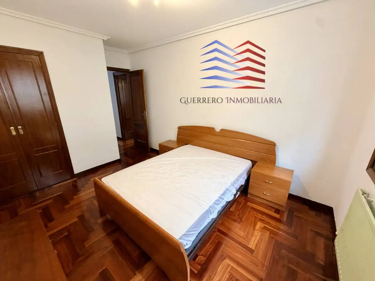 Habitación de Piso de alquiler en Vigo  con Calefacción, Parquet y Terraza