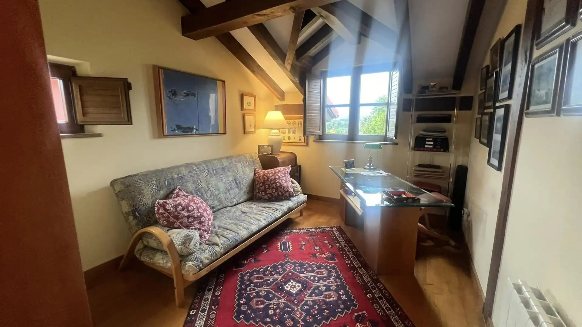 Wohnzimmer von Haus oder Chalet zum Verkauf in Suances mit Heizung, Privatgarten und Parkett