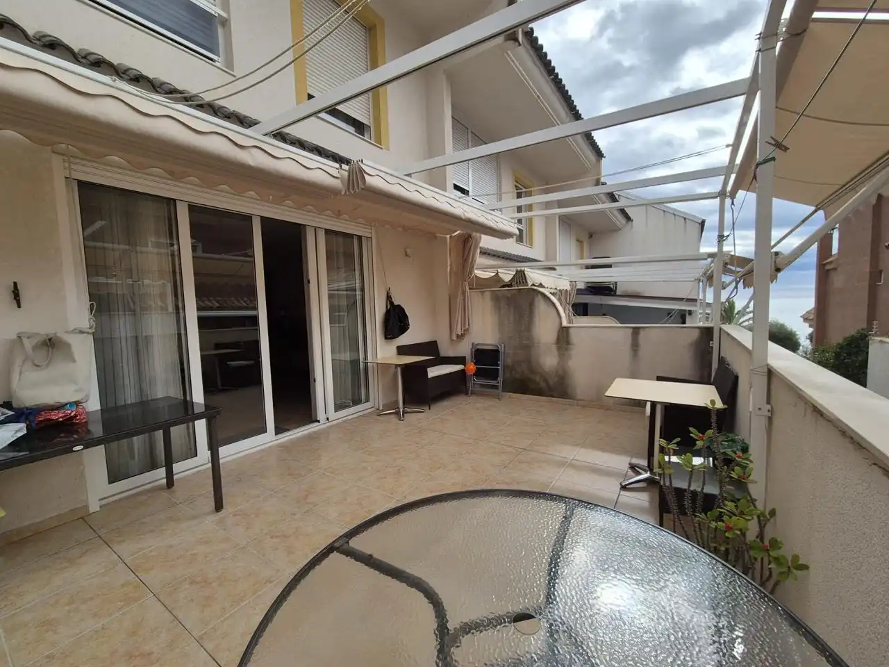 Terrassa de Casa o xalet en venda en Alicante / Alacant amb Aire condicionat, Jardí privat i Terrassa