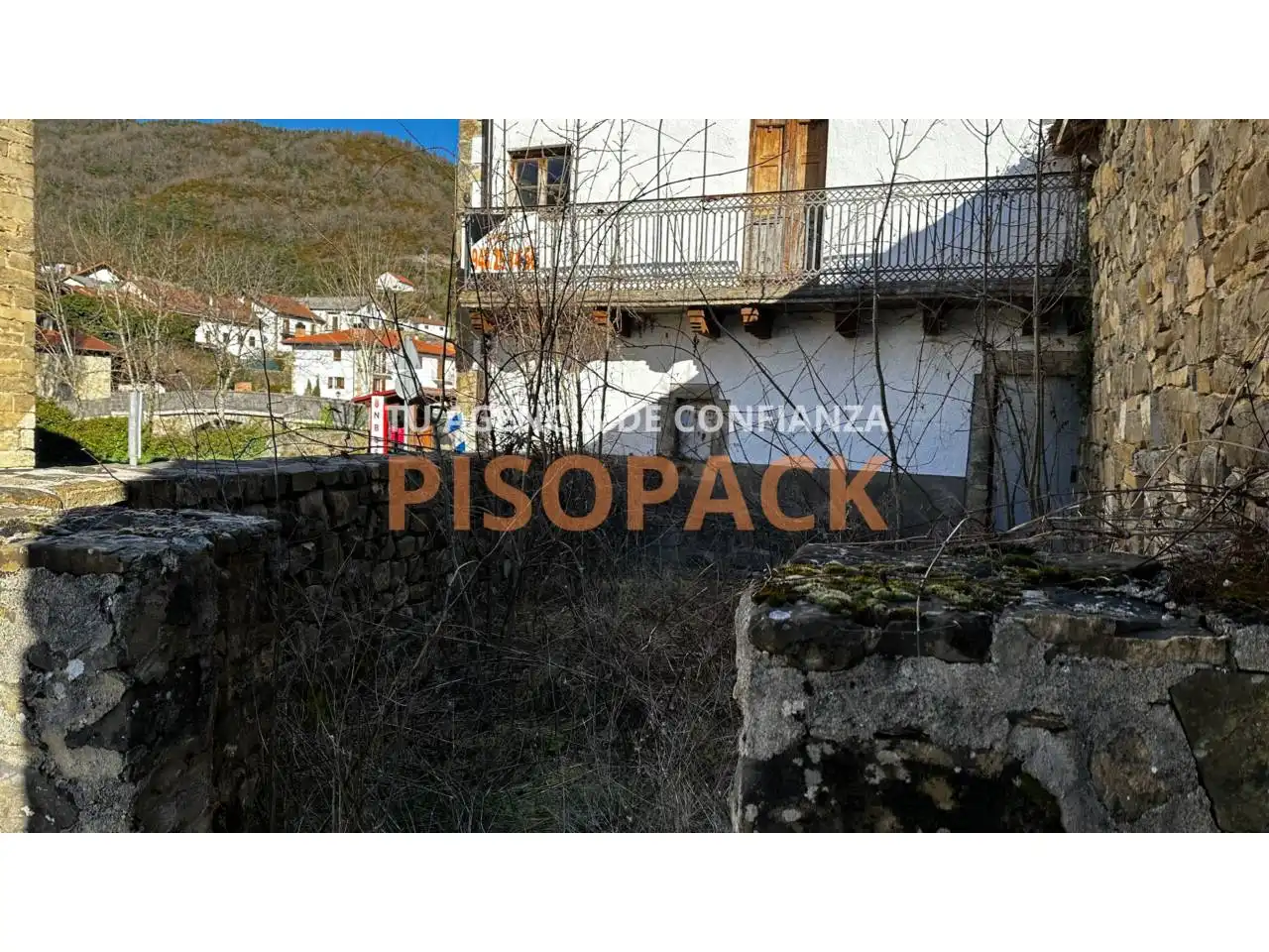 Casa o xalet en venda en Esparza de Salazar / Espartza Zaraitzu amb Calefacció, Jardí privat i Parquet