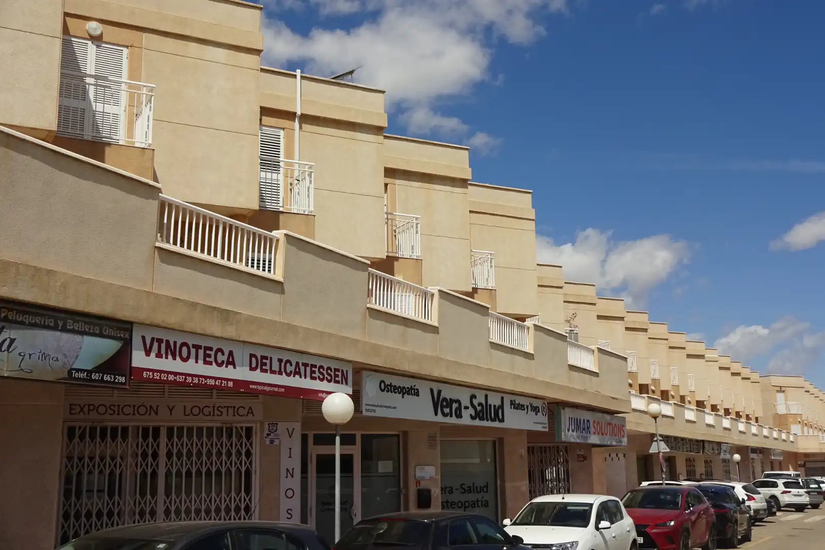 Vista exterior de Casa adosada en venta en Garrucha con Terraza, Amueblado y Piscina comunitaria