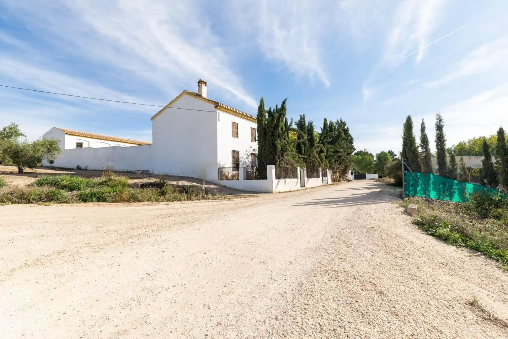Vista exterior de Finca rústica en venda en Pinos Puente amb Jardí privat, Terrassa i Traster