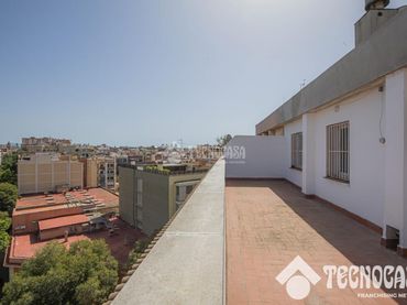 Àtic amb ascensor en venda a Eixample