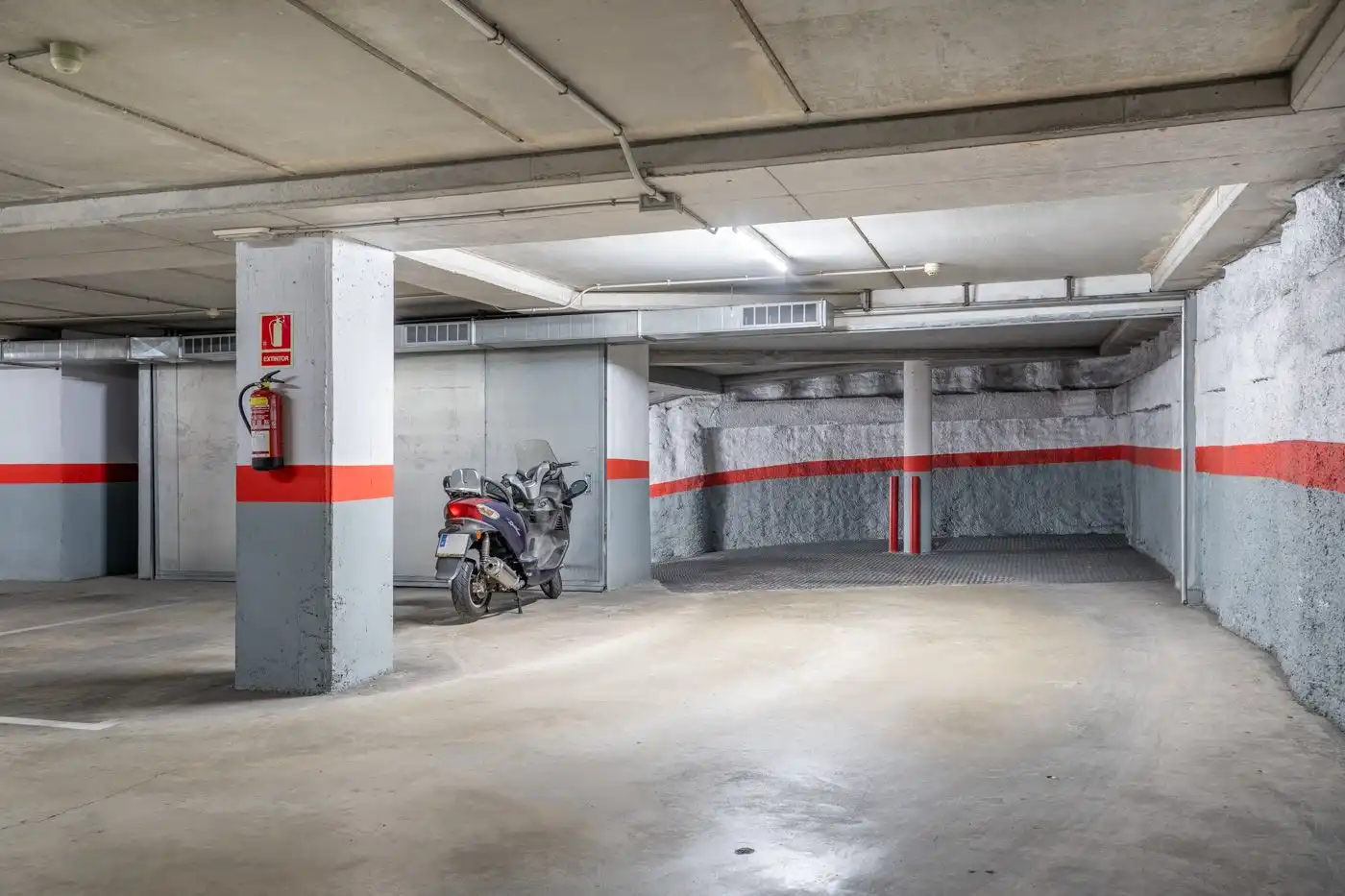 Moto à louer à CALLE ERNEST LLUCH 15, imagen 28