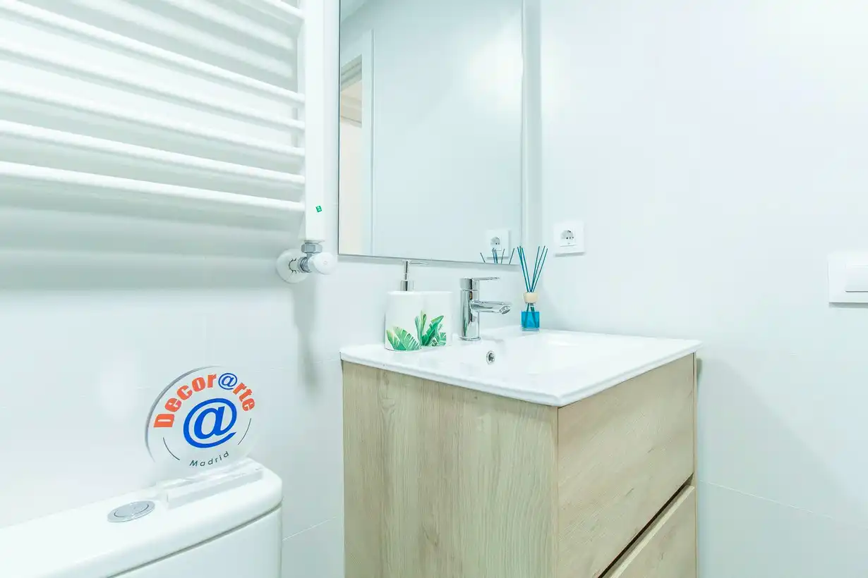 Baño de Piso en venta en Madrid con Aire acondicionado, Calefacción y Terraza