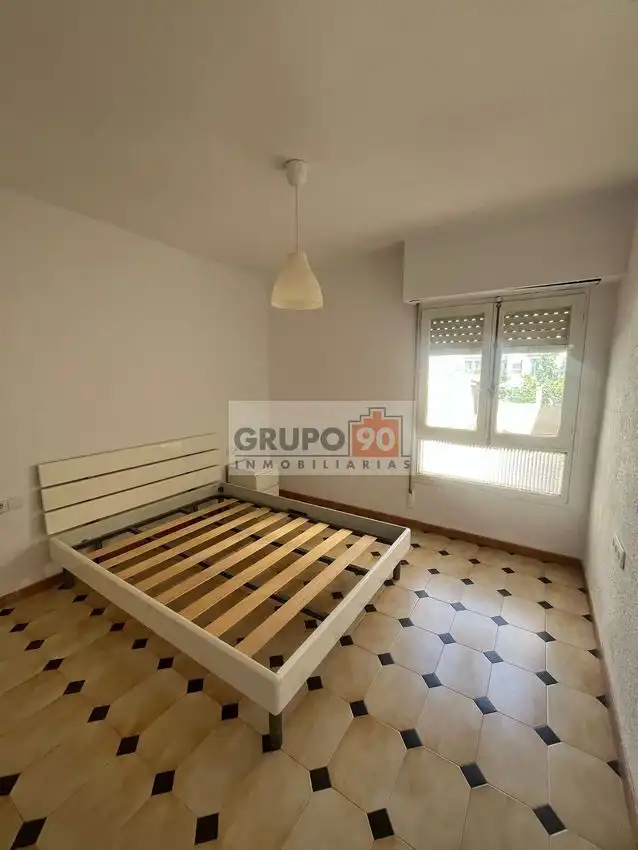 Habitación de Piso en venta en Godella con Terraza y Balcón