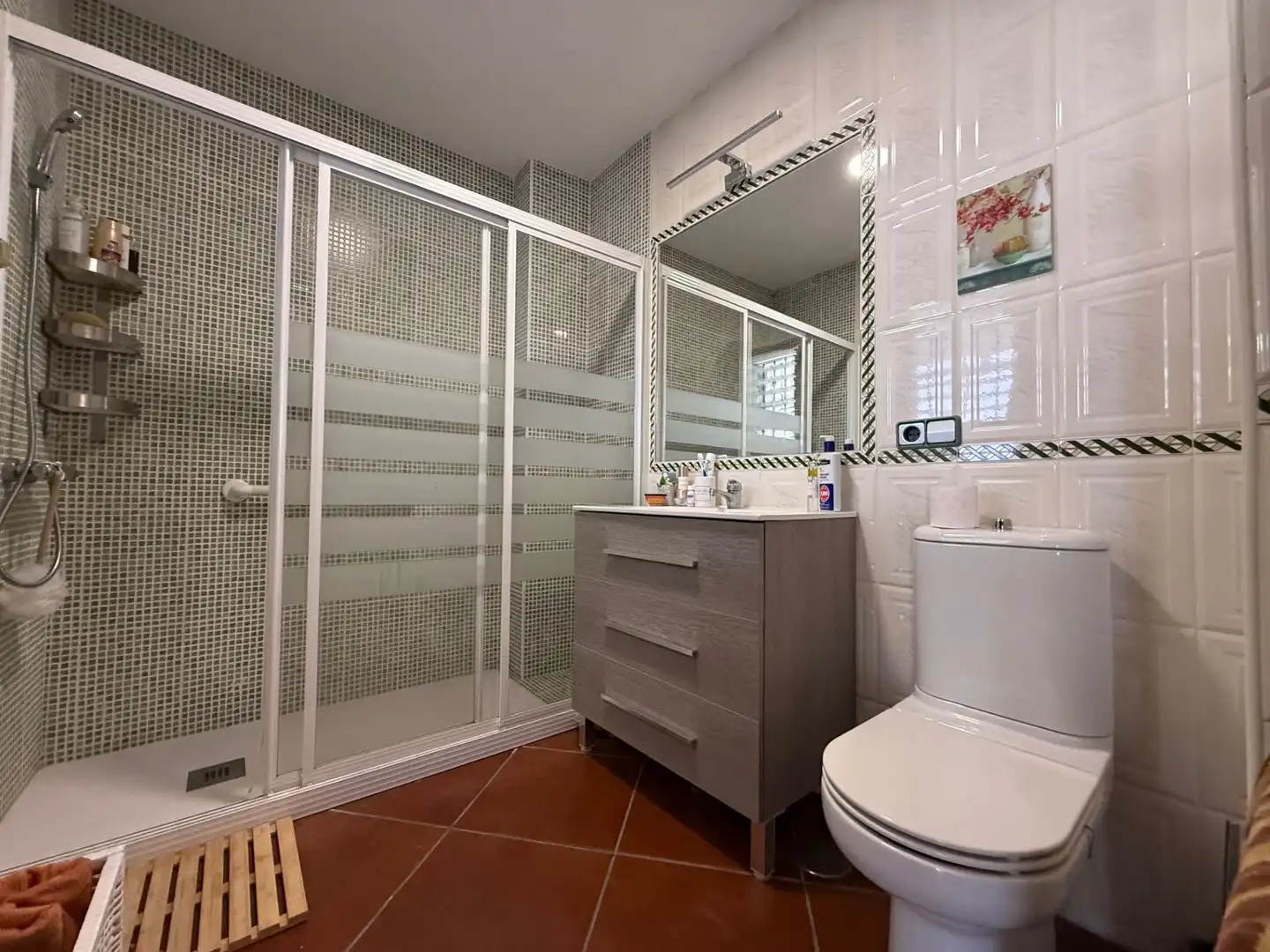 Baño de Casa adosada de alquiler en Aljaraque con Piscina comunitaria