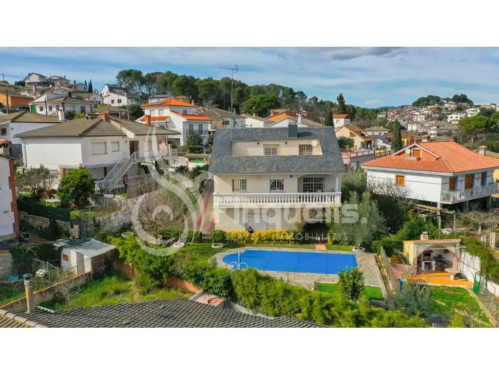 Vista exterior de Casa o xalet en venda en Lliçà d'Amunt
