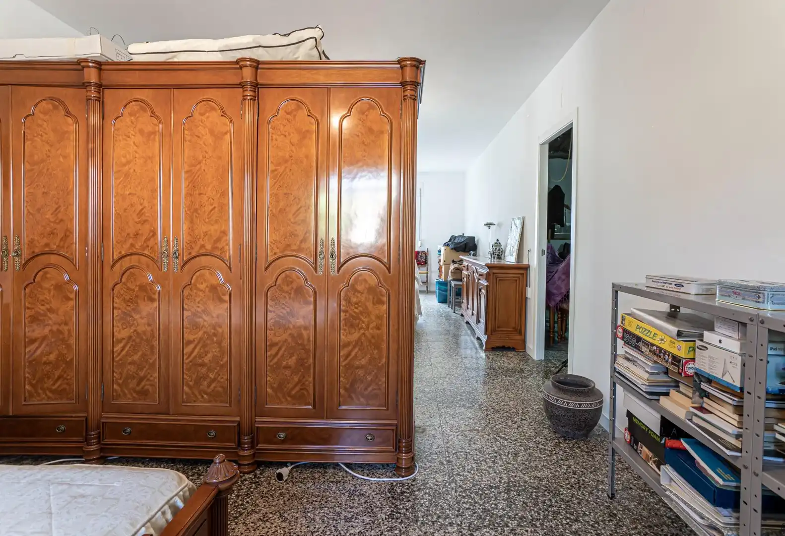 Dormitori de Finca rústica en venda en Málaga amb Aire condicionat, Terrassa i Traster