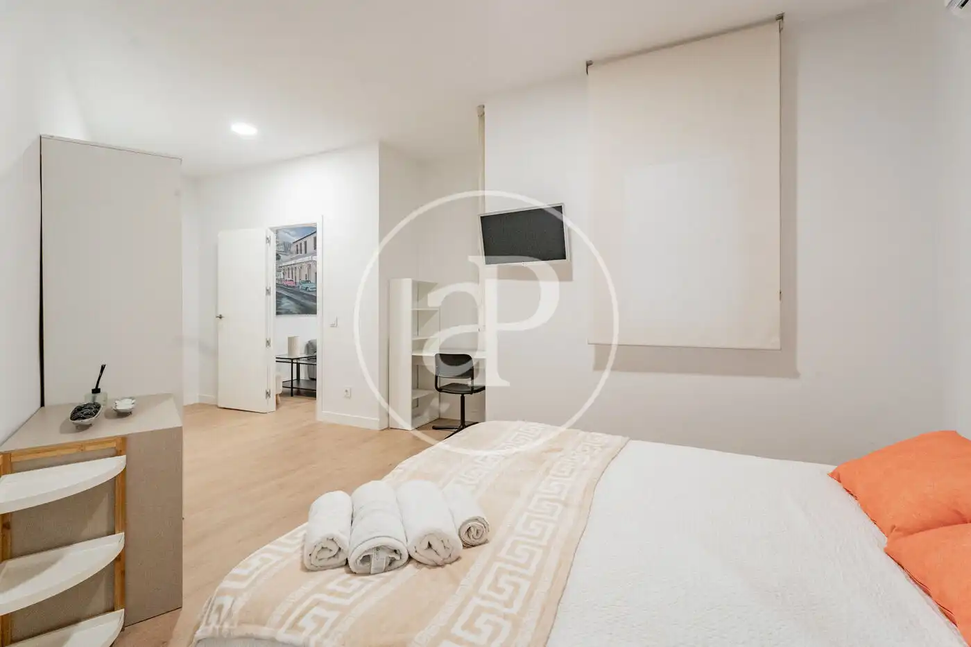 Bedroom of Flat for sale in Madrid  with Air Conditioner, Heating and Furnished
