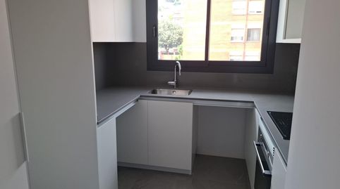 Photo 3 of Flat for rent in Singuerlín, Santa Coloma de Gramenet