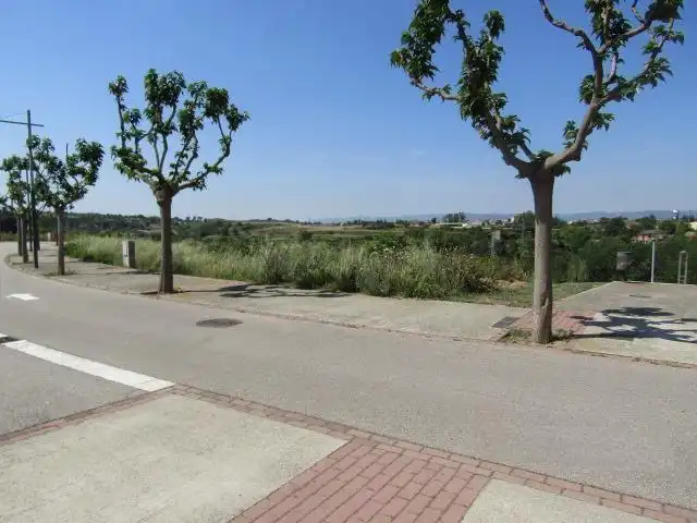 Wohnbaugrundstück zum Verkauf in de l'Esquerda, imagen 4