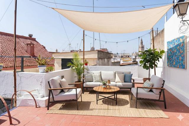 Edificio en Venta en Calle ALFALFA, 12 en Alfalfa - Santa Cruz