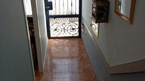 Foto 2 de Casa adosada en venda a Calle Navarra, 31, Centro - Doña Mercedes, Dos Hermanas