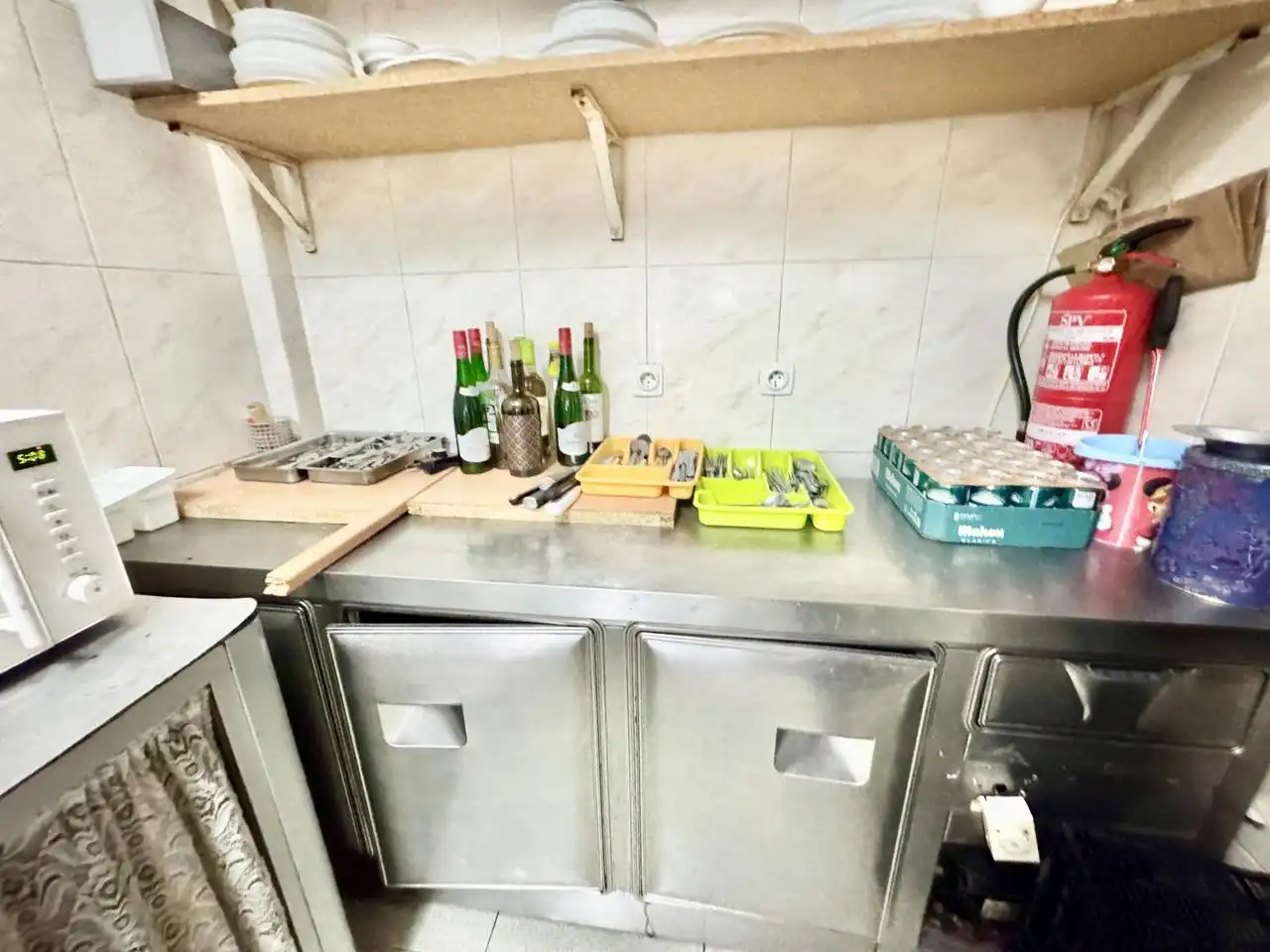 Cocina de Local en venta en Maello con Aire acondicionado