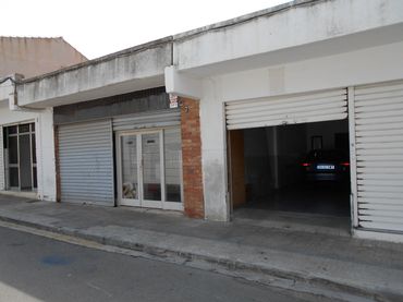 Locale commerciale in vendita a Carrer Ramon Llull 11