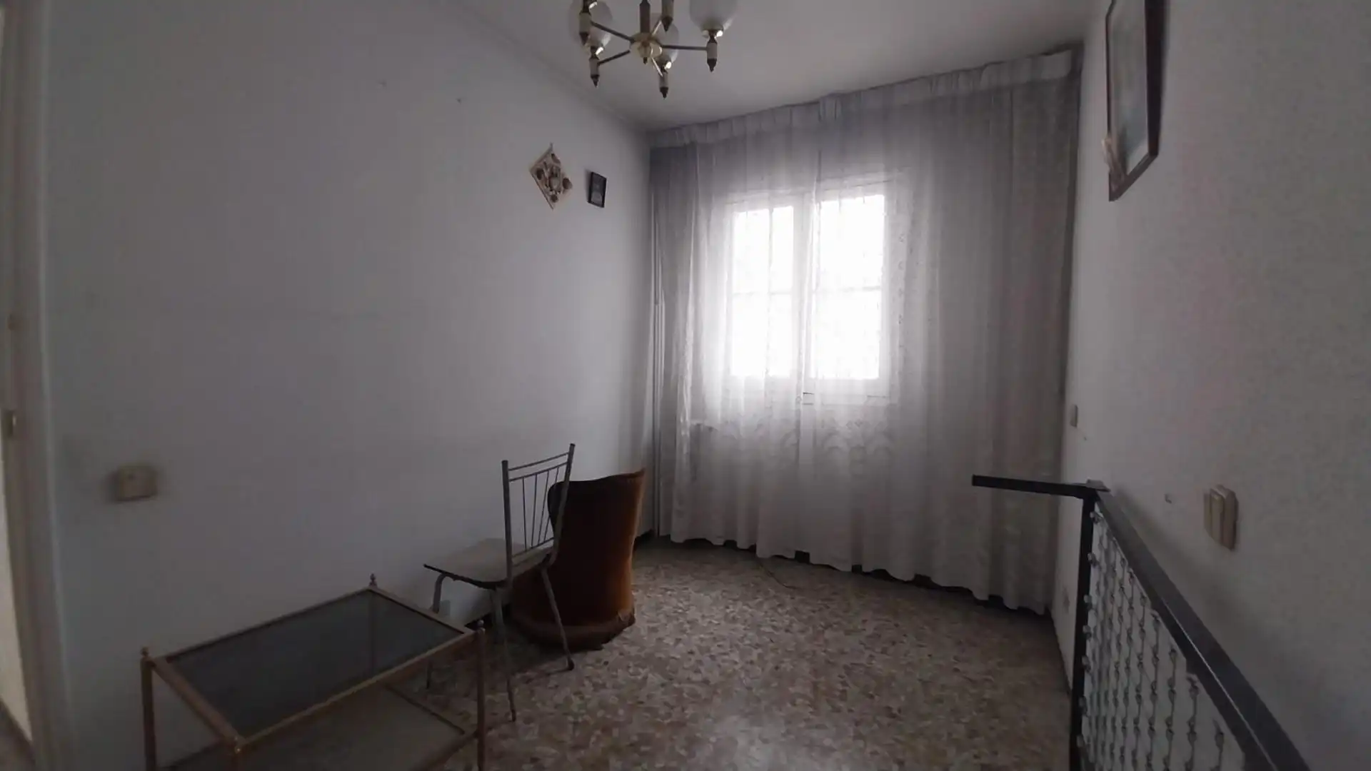 Sala de estar de Piso en venta en Valladolid con Calefacción y Balcón