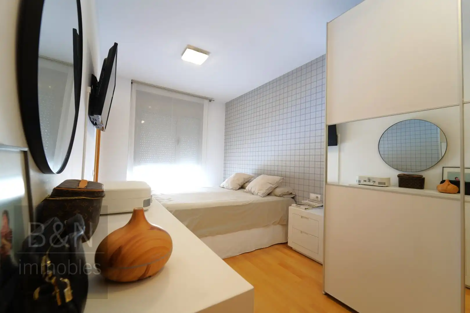 Habitación de Piso en venta en Terrassa con Aire acondicionado, Calefacción y Piscina
