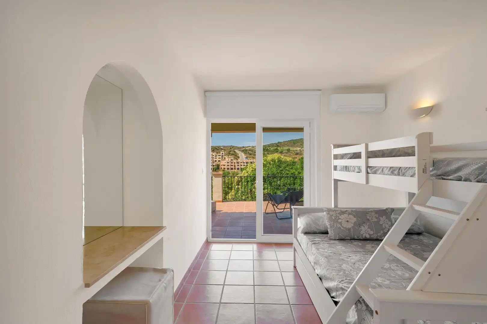 Chalet con terraza en alquiler en 89 Calle Cuba Alto #Es:1 Planta:00 Pt:01 29693 Est, imagen 26