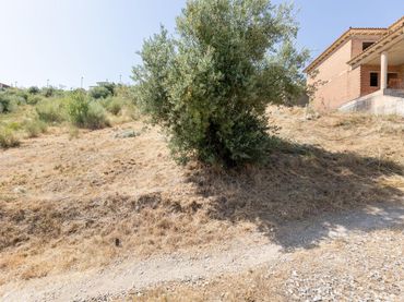 Terreno residenziale in vendita a Calle Güevéjar 14