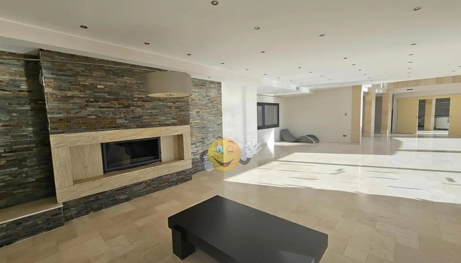 Wohnzimmer von Haus oder Chalet zum Verkauf in Castell d'Aro, Platja d'Aro i s'Agaró mit Klimaanlage, Heizung und Privatgarten