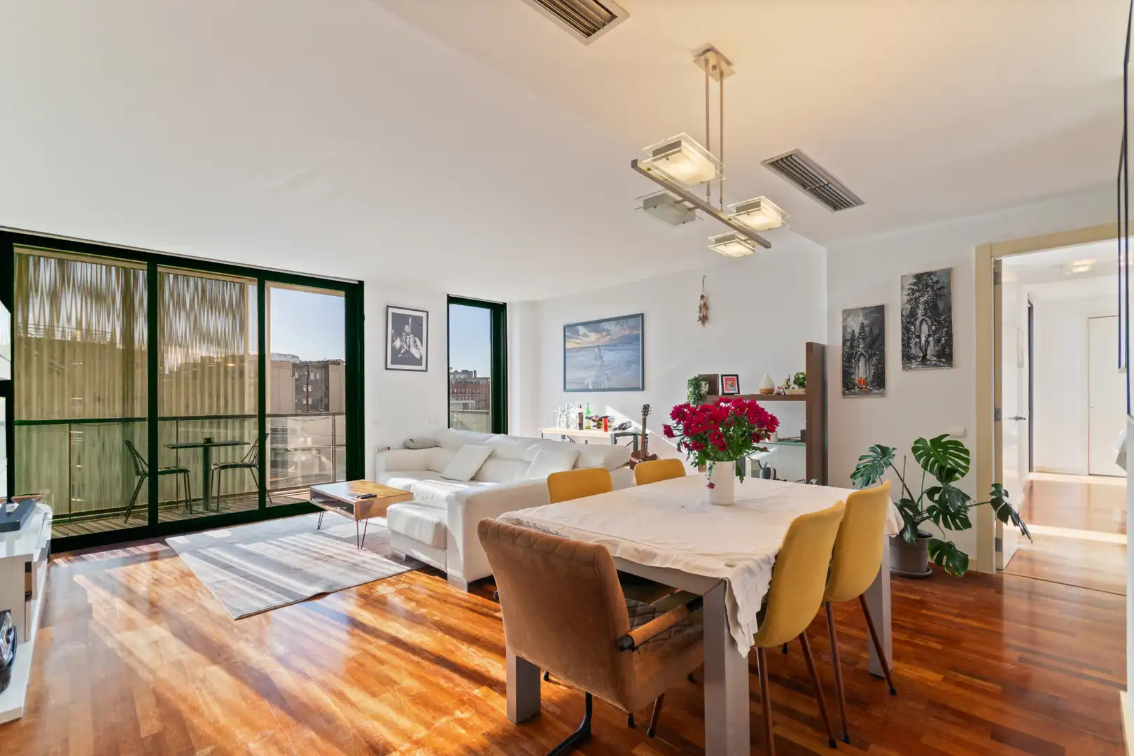 Sala de estar de Piso en venta en  Barcelona Capital con Aire acondicionado, Calefacción y Parquet
