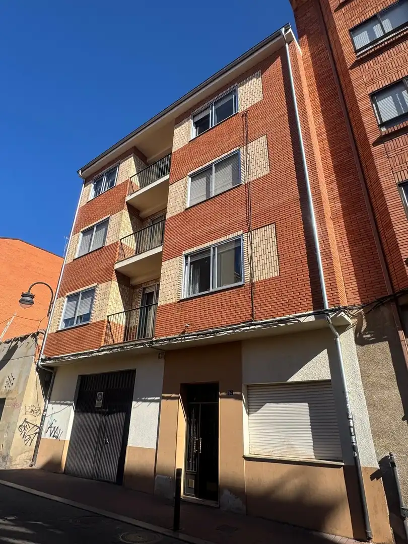 Misto residenziale in vendita a RONDA RANCHA 24