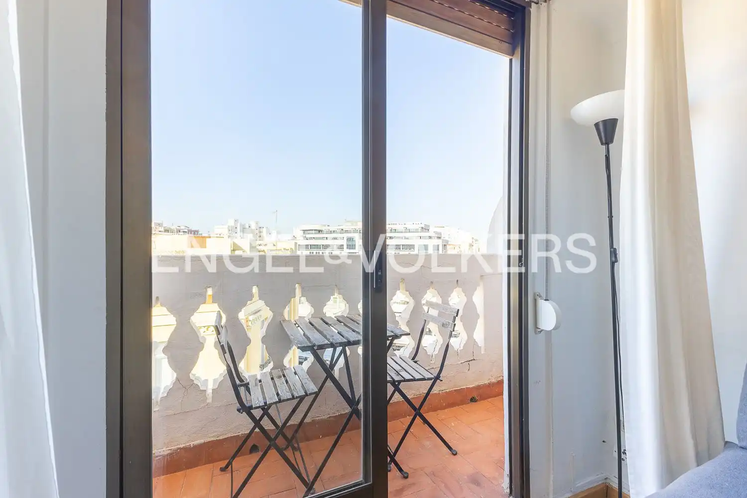 Balcony of Flat for rent in Valencia  with Air Conditioner, Heating and Furnished