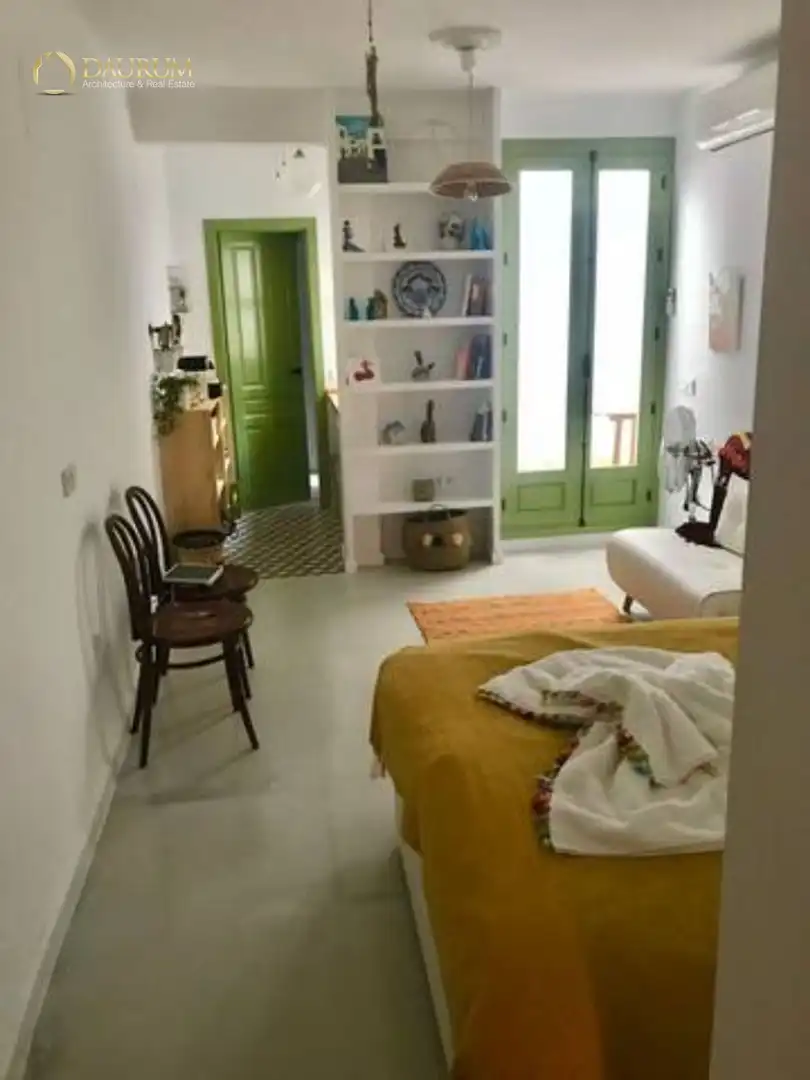 Dormitori de Apartament en venda en Sevilla amb Aire condicionat, Terrassa i Moblat