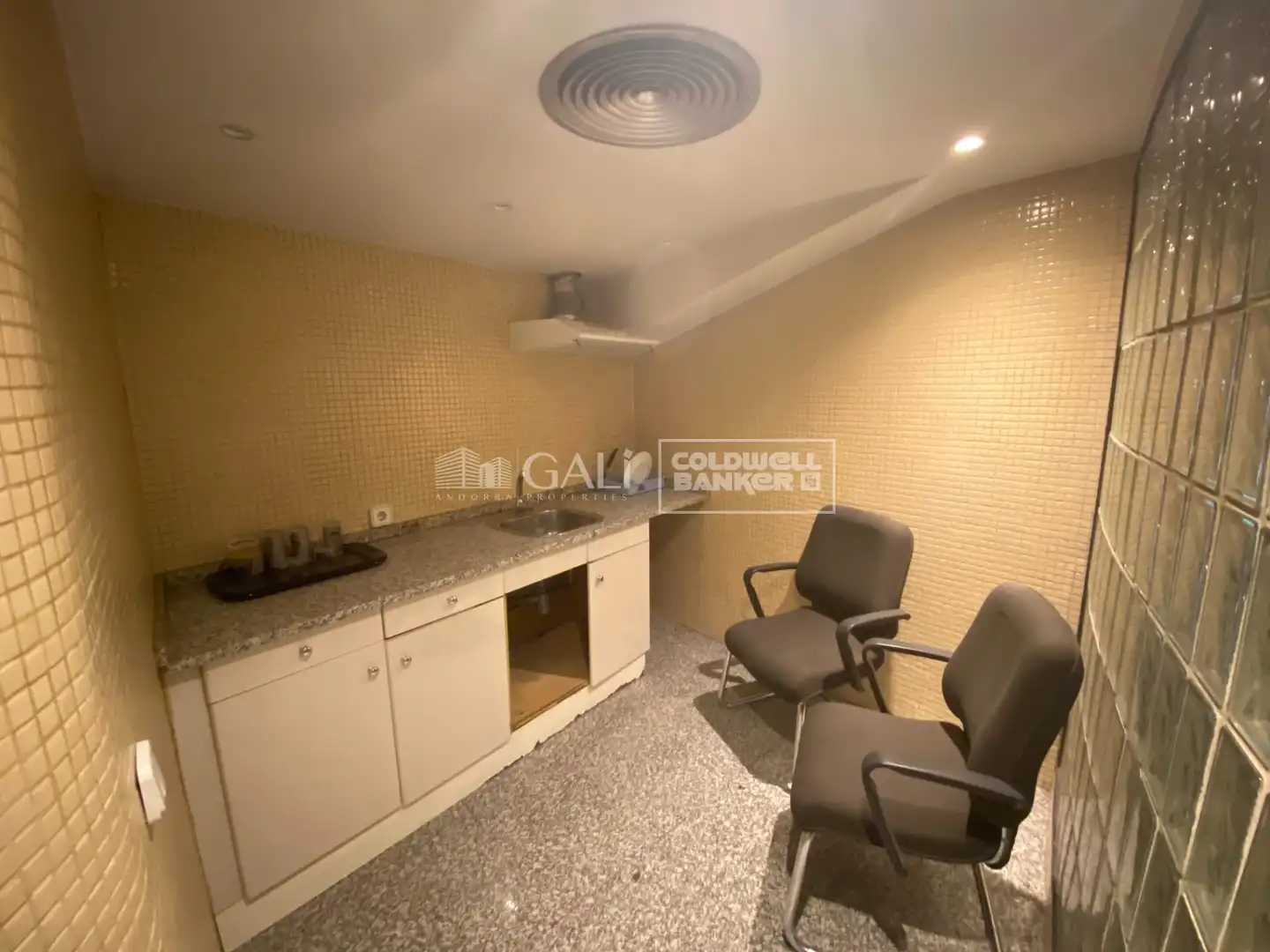 Büro zur Miete in Carretera de la Comella 33-35, imagen 26