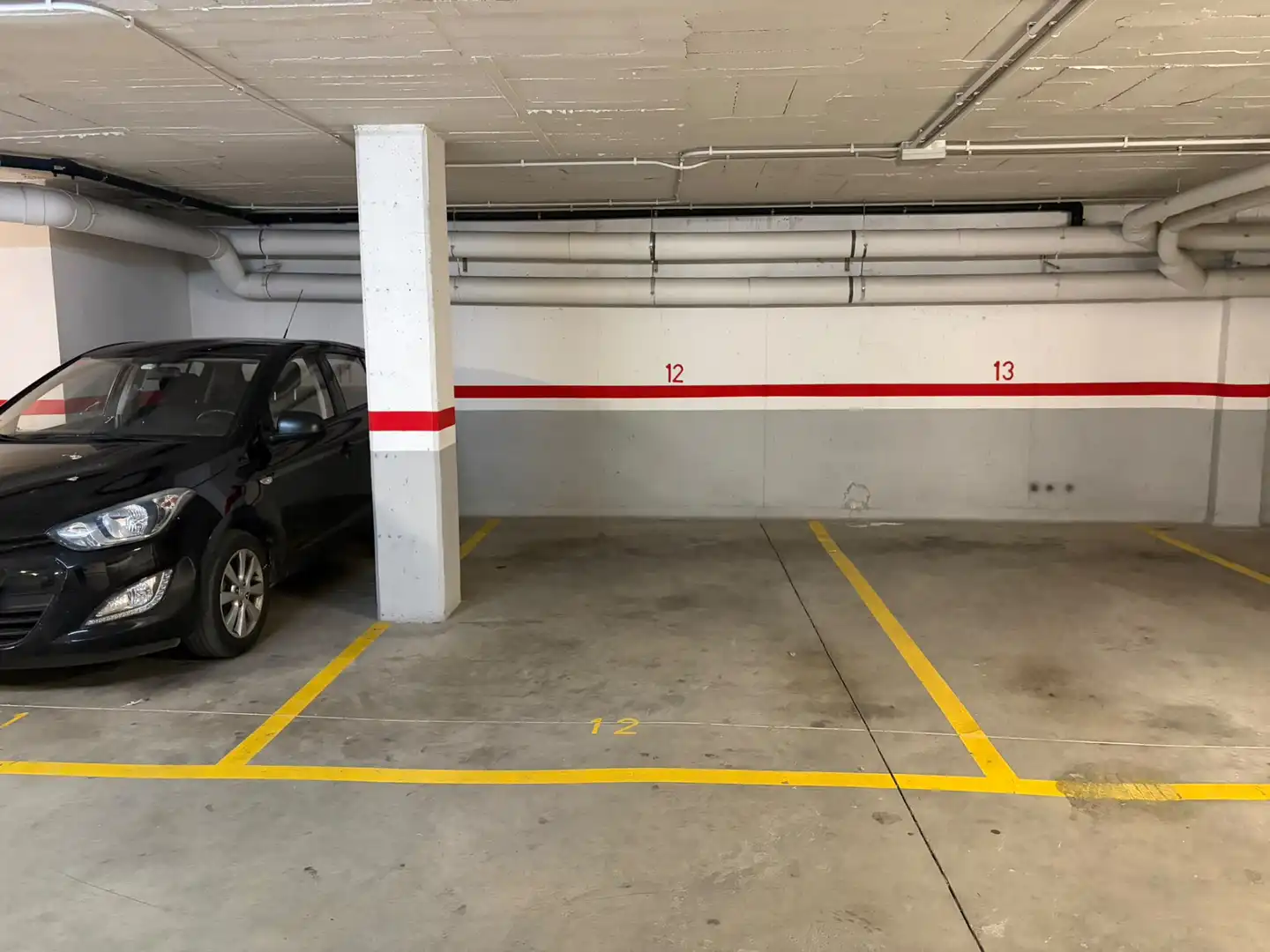 Aparcament de Apartament en venda en Roses amb Aire condicionat, Calefacció i Terrassa