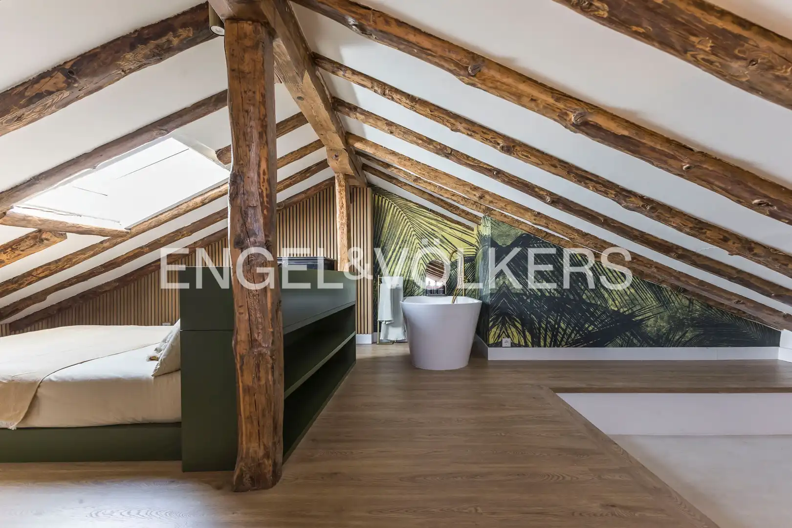 Schlafzimmer von Maisonette zur Miete in Madrid mit Klimaanlage und Heizung