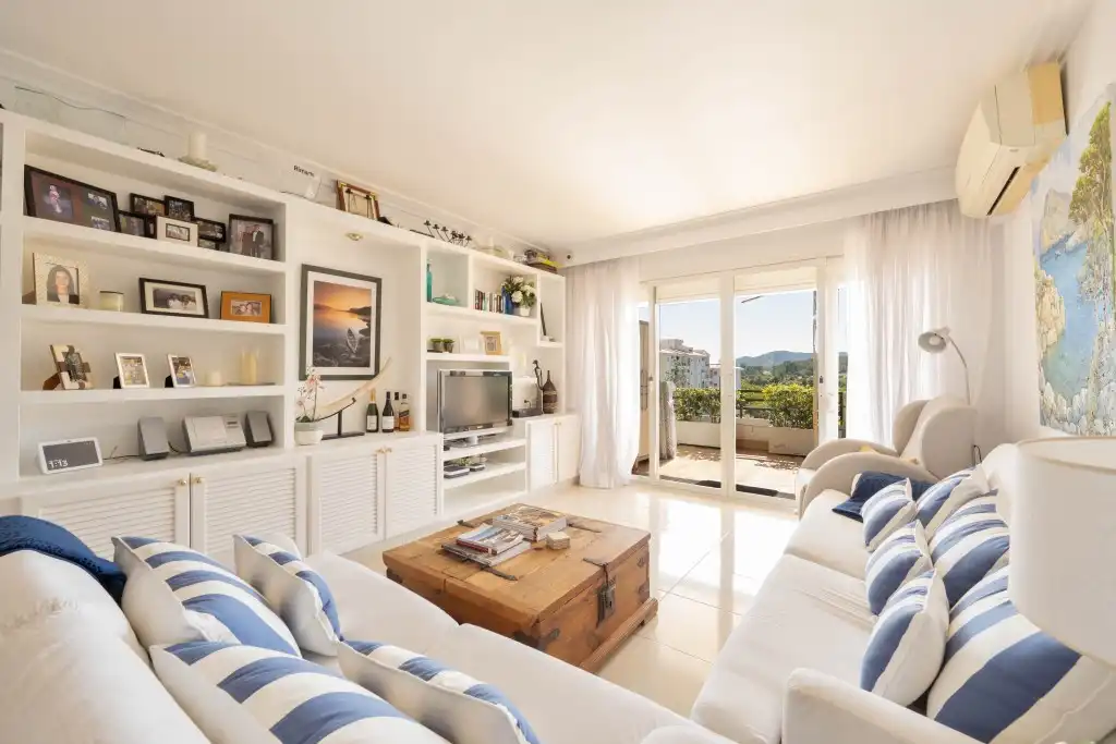 Apartament amb terrassa en venda a Portals Nous, imagen 3