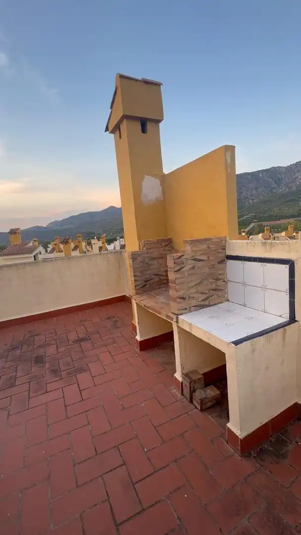 Terrassa de Casa adosada de lloguer en Carcaixent amb Piscina comunitària