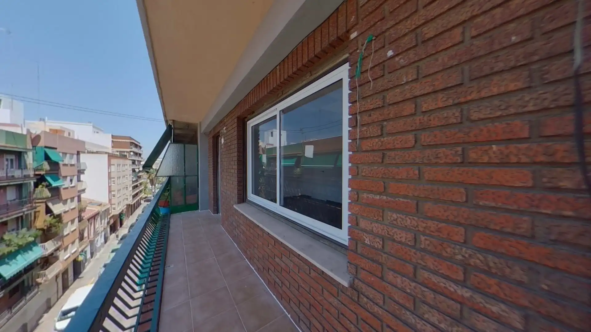 Terraza de Piso en venta en Valencia con Aire acondicionado