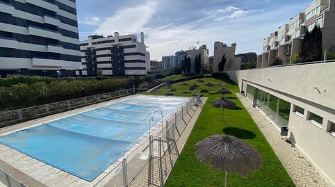 Foto 4 von Wohnung zur Miete in Virgen del Cortijo - Manoteras, Madrid Capital