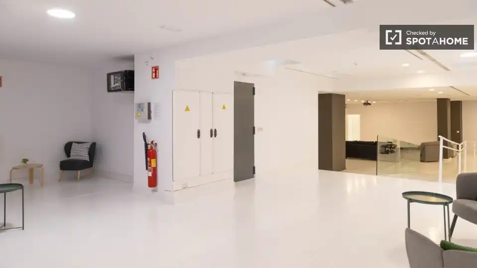 Casa o xalet per a compartir en Madrid amb Aire condicionat, Terrassa i Moblat